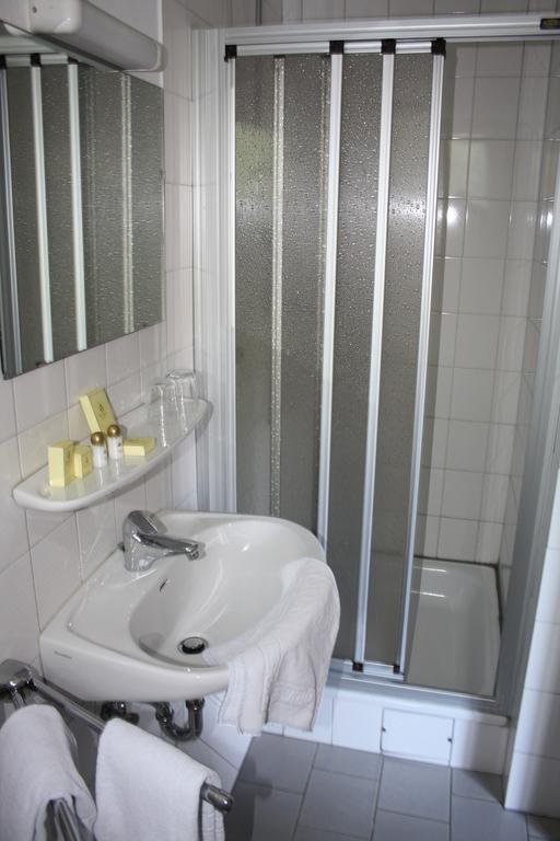 Hotel Haus Hubertus Schneverdingen Camera foto