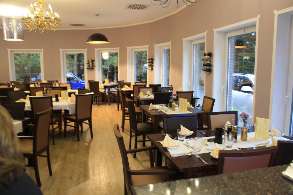 Hotel Haus Hubertus Schneverdingen Esterno foto