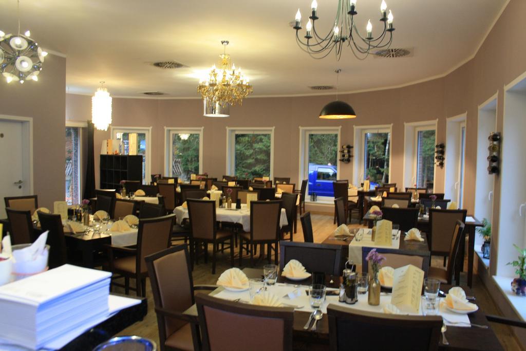 Hotel Haus Hubertus Schneverdingen Esterno foto
