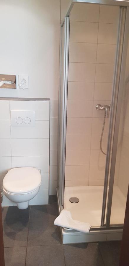 Hotel Haus Hubertus Schneverdingen Esterno foto